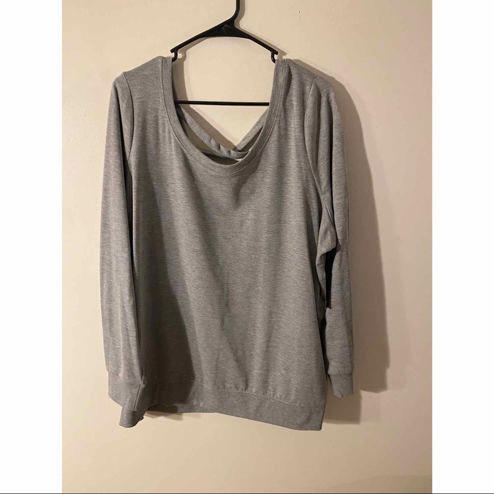 * HOST PICK!* ❤️ NWT Gray Torrid Sweatshirt